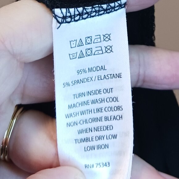 #212 3/$18 - Paraphrase Black Tank Top Size S - Picture 5 of 6